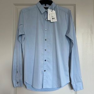 Theory button down